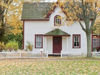 10 Mistakes First Time Home Buyers Need to Avoid